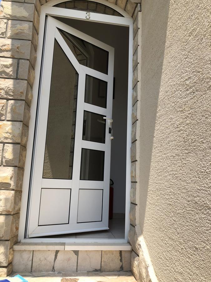 Apartmani Zvijezda روغوزنيكا المظهر الخارجي الصورة