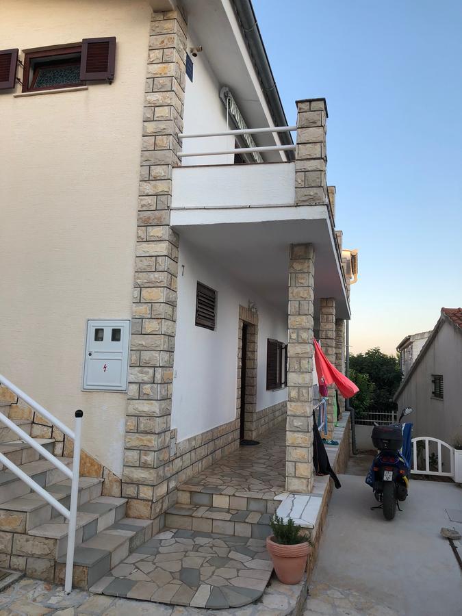 Apartmani Zvijezda روغوزنيكا المظهر الخارجي الصورة